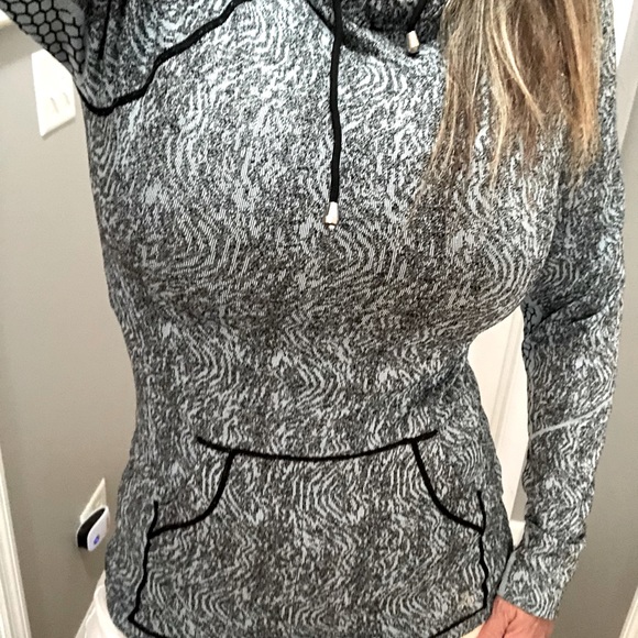 Soho Sport workout hoodie! NWOT! Amazing and cute! - Picture 1 of 16